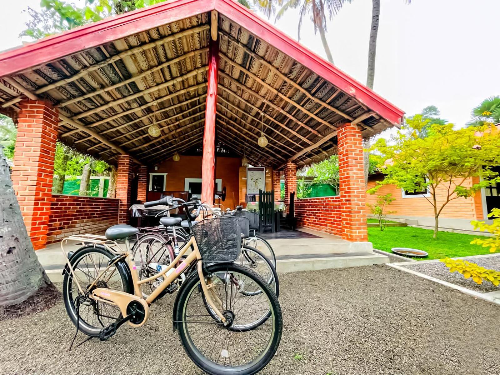 Airport Eco Cottage 카투나야크 외부 사진